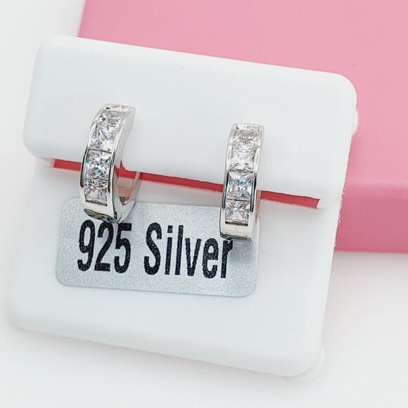 "925 Sterling Silver Cubic Zirconia Earrings, U19254652 - Picture 8 of 11